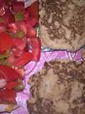 Tortitas de semilla de parota con ensalada de nopales