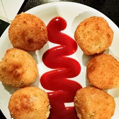 A picture of Chicpot balls.