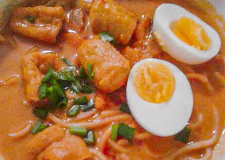 Langkah Langkah Memasak Mee curry yang Sederhan