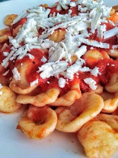 Foto di Orecchiette con sugo semplice e cacioricotta