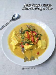 Foto resep Gulai Pangek Masin Ikan Kembung & Tahu