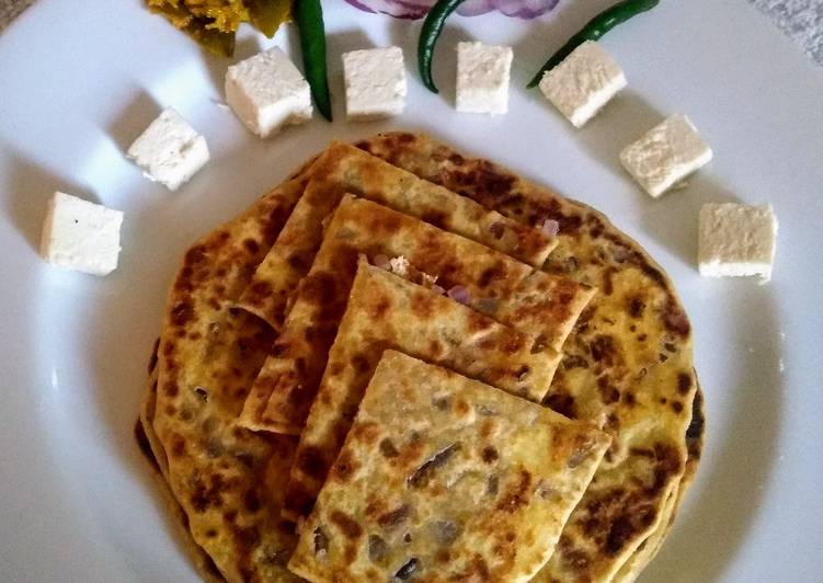 Step-by-Step Guide to Make Award-winning Paneer paratha