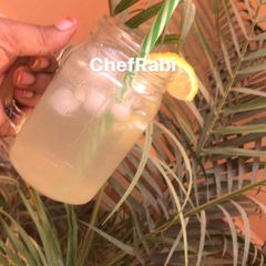 A picture of Fresh lemonade.