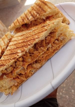 A picture of Spicy chicken sandwich.
