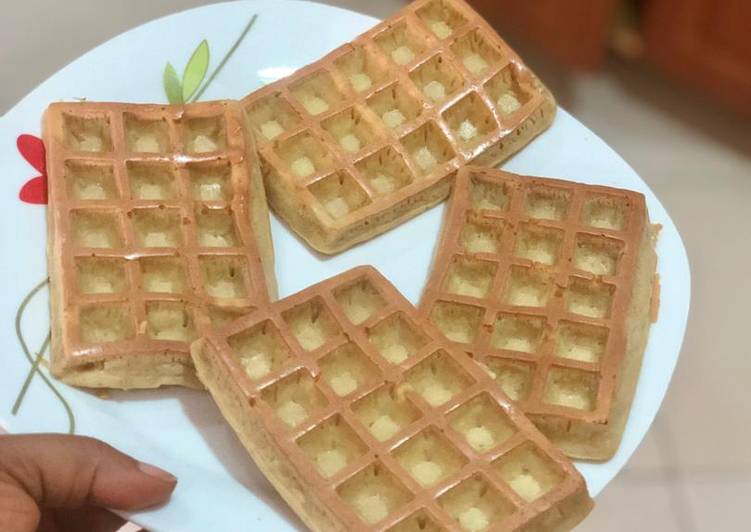 Step-by-Step Guide to Prepare Quick Vanilla waffles