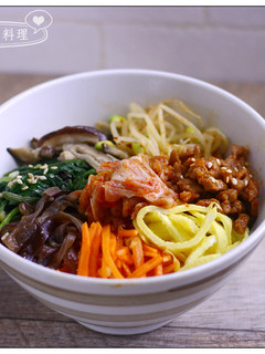 韓式拌飯 的食譜成品照片