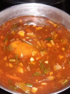 A picture of Hot and sour soup.