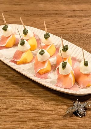 A picture of ★Persimmon pinchos ★.