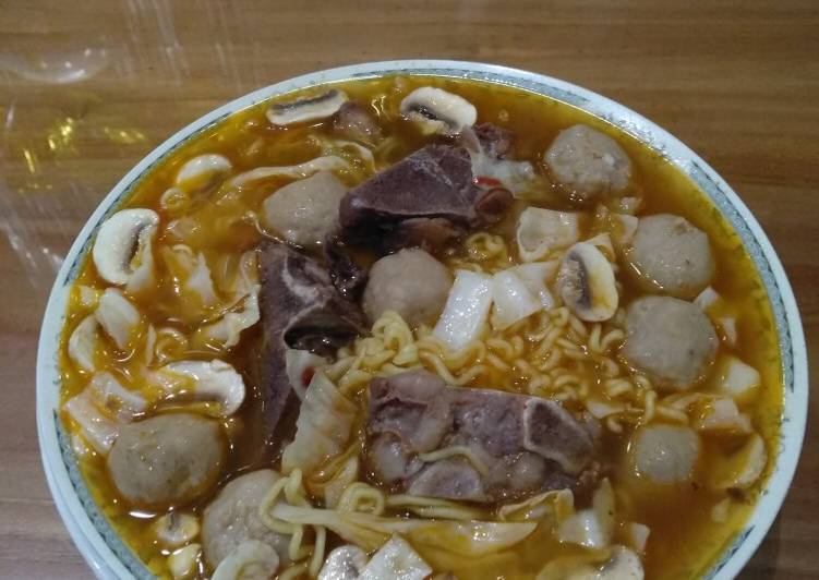 Cara Membuat Cara membuat mi baso iga sapi Anti Gagal