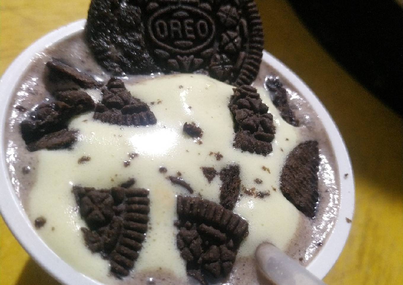 Oreo Butterscotch Milkshake