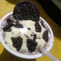 A picture of Oreo Butterscotch Milkshake.