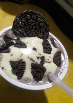 A picture of Oreo Butterscotch Milkshake.