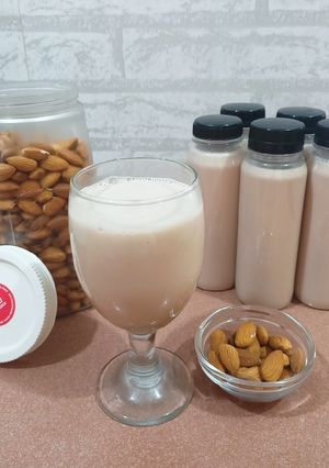 Foto resep Chocolate Almond Milk