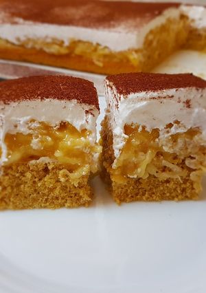 Almás pudingos süti recept fotója