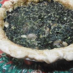 A picture of Divine Spinach, Mushroom & Cheese Quiche (Tarta me Spanaki, Manitaria & Tyria).