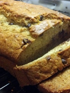 A picture of Banana Bread sweetened with honey.