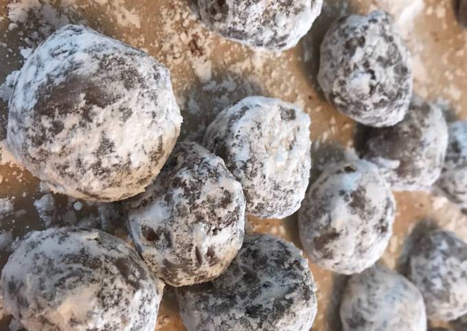 Chocolate Snowball Cookies