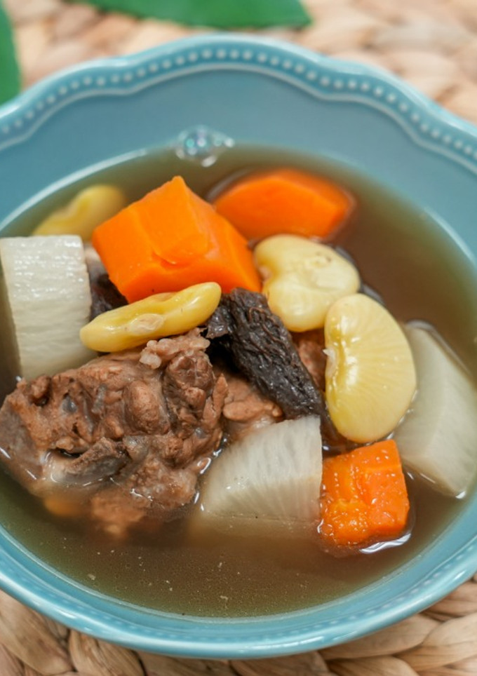 【老菜脯皇帝豆蘿蔔排骨湯】雨水節氣燉湯，排濕補氣又營養 的食譜成品照片