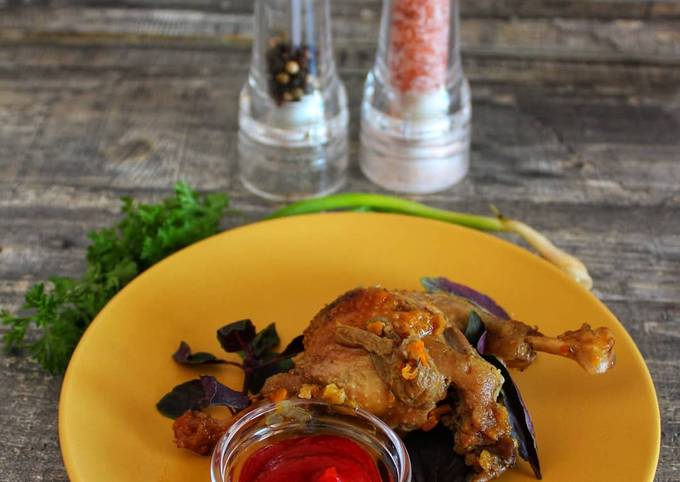 Тушёная утка