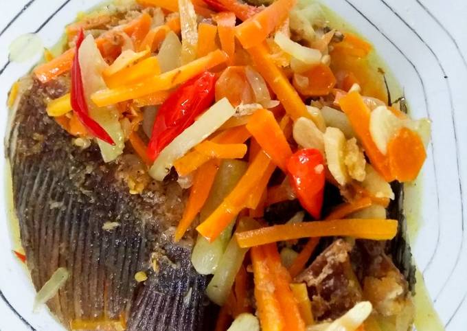 Cara Gampang Membuat Gulai ikan bumbu kuning yang Menggugah Selera