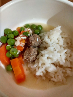 Foto resep Day. 100 Nasi Bola-bola Daging Kuah Keju (9 month+)