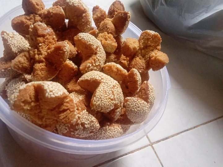 Langkah Mudah untuk Membuat Resep Onde&amp;#34; ketawa gurih renyah yang Lezat Anti Ribet, Sempurna