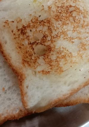 A picture of Roasted bread.