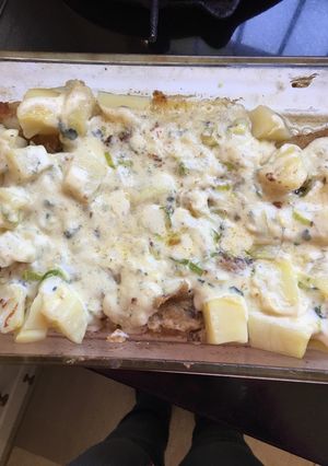 Una foto de Merluza al roquefort con verdeo