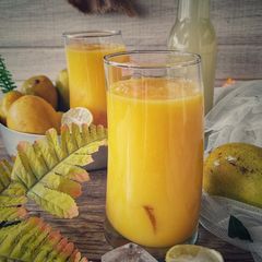 A picture of Mango lemonade.