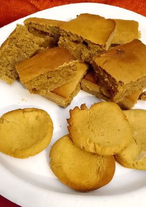 A picture of Gluten free gingerbread and biscuits. Airfryer.