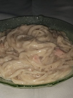 Una foto de Fideos con salsa blanca