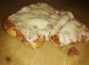 Una foto de Tostada pizza