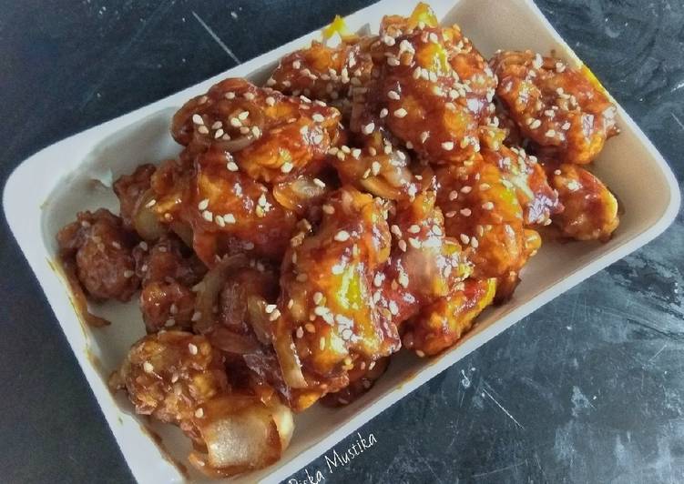 Step-by-Step Guide to Prepare Speedy Hot and Sweet Sauce Chicken