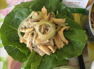 Hình của món Nấm bào ngư xám xốt (sốt) dầu hào.