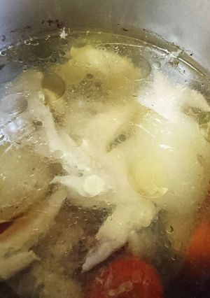 煮一鍋超提味雞高湯 的食譜成品照片