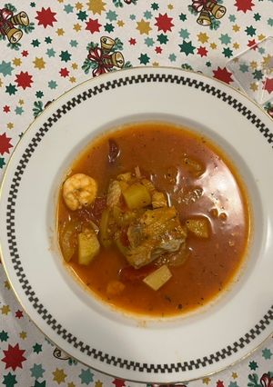 Mediterrán jellegű halleves (halászlé Babáknak is) recept fotója