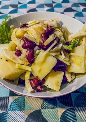 Foto di Insalata di patate e fagioli rossi al finocchio