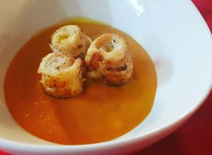 Foto di Sogliola alla Vodka con Crema di Peperoni al Profumo di Tartufo