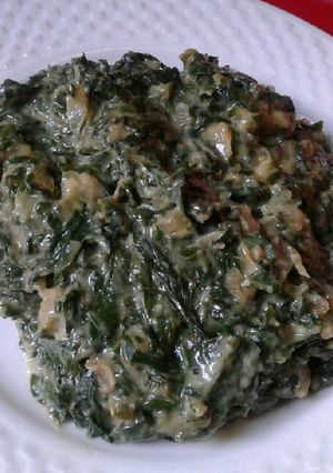 A picture of Creamy spinach.