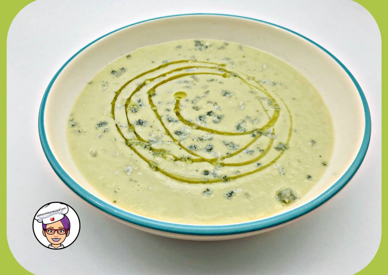 Crema de calabacín con queso azul