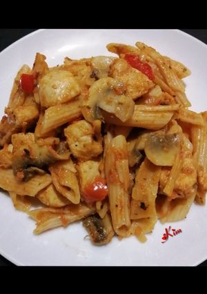A picture of Chicken 'and Mushroom Penne.