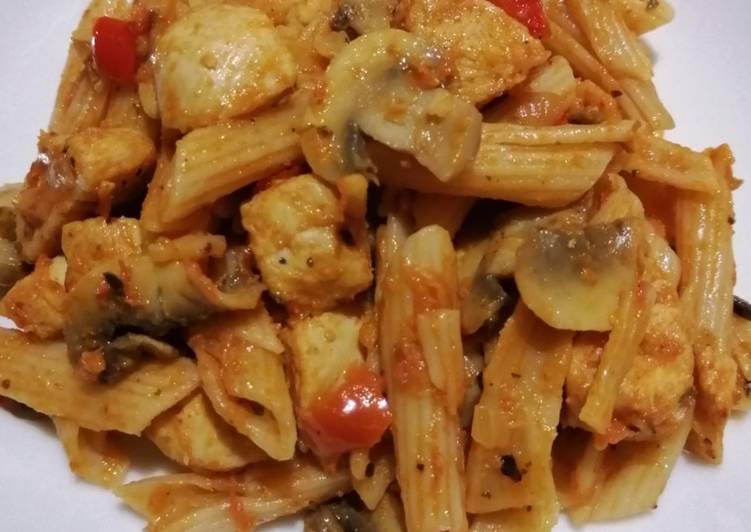 Steps to Make Super Quick Homemade Chicken &#39;and Mushroom Penne
