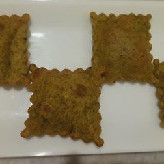 A picture of Square Methi Masala Poori.