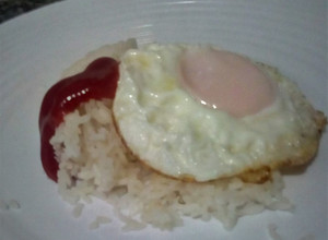 Una foto de Arroz a la Cubana