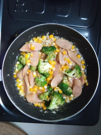 Langkah Gampang Membikin Resep Saus Tiram Brokoli Sosis Jagung yang Lezat Sekali Anti Ribet, Mantap Sekali