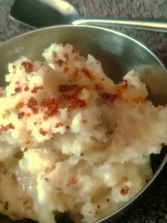A picture of Brown rice flour khichchu.