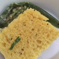 A picture of Gujarati Dhokla.