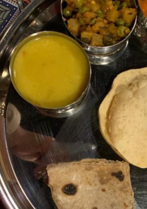 A picture of Wheat Poori.