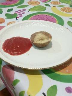 Una foto de Magdalenas de salmón con queso chedar