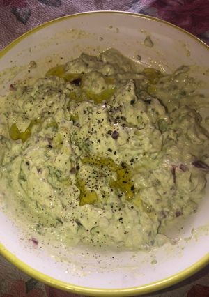Una foto de Dips con palta y queso crema 😋